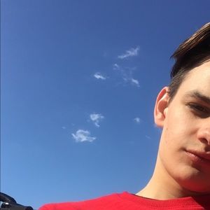 Meet your Posher, Cameron